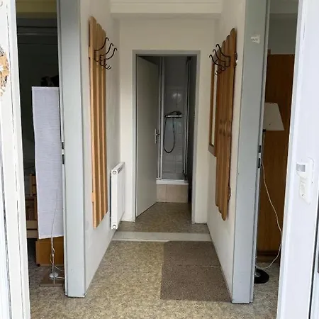 Easy By My Alpenwelt Kapselhotel *